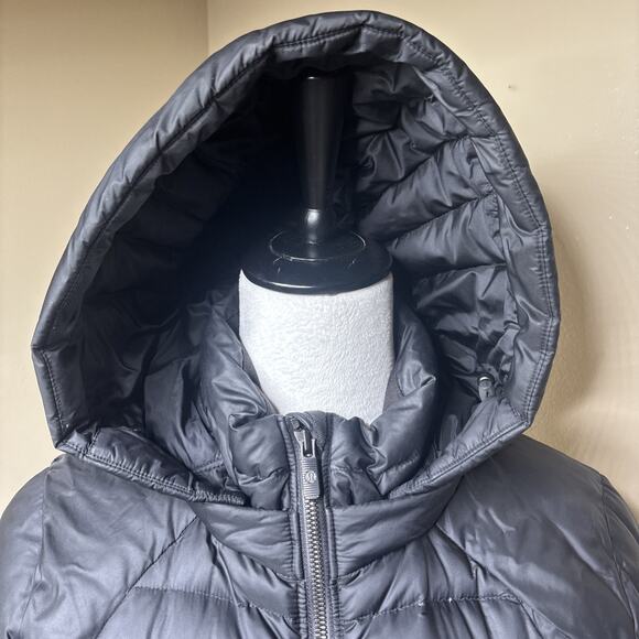 Lululemon Down For It All Long Jacket Hooded Black Puffer Coat Women’s Size 6 - Picture 2 of 12